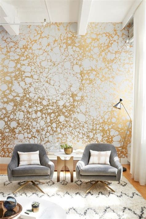 Im nächsten bild sehen wir ein schlafzimmer, das durch die tapete eine retro ausstrahlung bekommt. Die besten 25+ Tapete gold Ideen auf Pinterest | Wallpaper ...