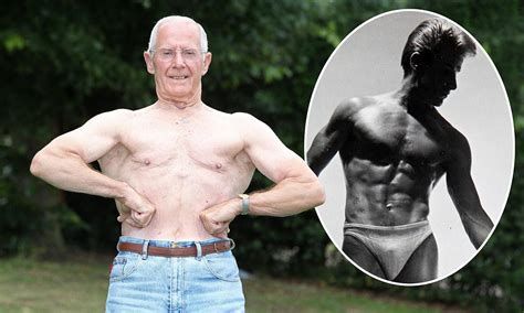 Ted Brown Britain S Oldest Bodybuilder Can Lift His Own Weight Aged 81 Daily Mail Online