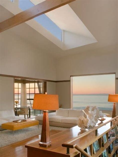 The same living room is featured from a different. 30 Naturally Lit Living Rooms with Skylights (PICTURES)