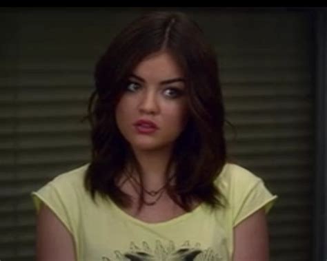 Aria pretty little liars short hair wigsbuy com. Aria Montgomery Pretty Little Liars season 3. Love the way ...