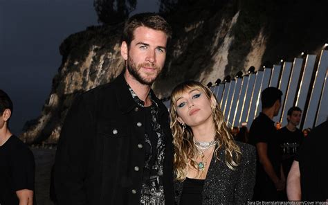 miley cyrus snubbed several times by ex liam hemsworth as she tries to reconnect with him
