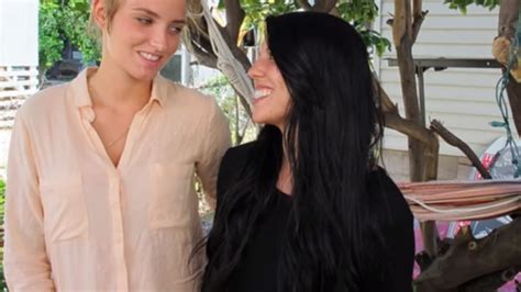 Lesbian Couple Arrested For Kissing Youtube