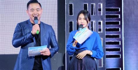 Dilengkapi contoh gendhing dan terjemah bahasa indonesia. Kumpulan Contoh Pembawa Acara Desa Terbaik - Kumpulan Contoh Teks MC