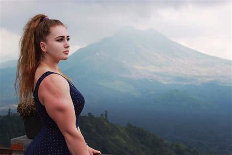 Amazing Information Julia Vins Wiki Height Weight Age Biography Personal Info Wikipedia Details