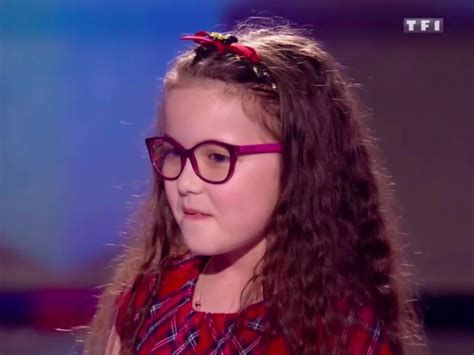 La grande gagnante de the voice kids a fait une apparition surprise jeudi dernier sur tf1 pour animer avec évelyne dhéliat la météo. The Voice Kids : après sa reprise de "Je suis malade", Em ...