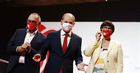 'natürlich sind uns fehler unterlaufen', sagte scholz dem. Bundestagswahl 2021: SPD hat Kanzlerkandidaten: Scholz ...