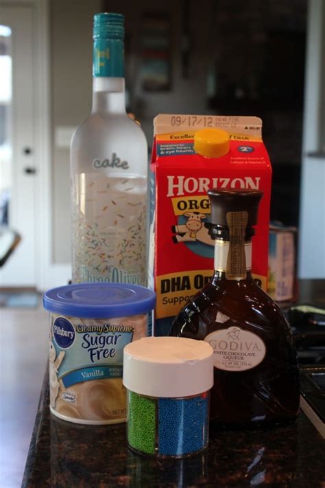 Pinnacle cake vodka 1 tsp. Cocktails with Cake Vodka