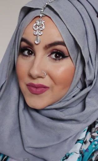 Hanya 1 Menit Tutorial Hijab Pashmina Untuk Ke Pesta