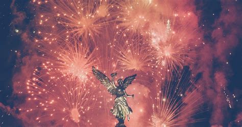Las autoridades cancelaron todas las celebraciones y todos los negocios no esenciales deben permanecer cerrados hasta el 10 de enero. Las típicas tradiciones de Año Nuevo en México y cómo ponerlas a prueba | Nación Rex