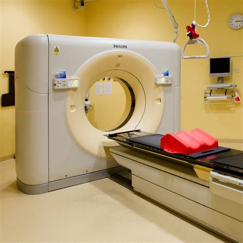 It can be used to examine your heart and blood vessels, and to identify areas of the brain affected by stroke. MRI-onderzoek - ALS Centrum