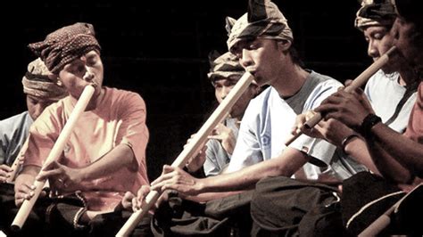 10 macam alat musik minangkabau. Saluang, Seruling Bersuara Lembut dari Sumatra Barat