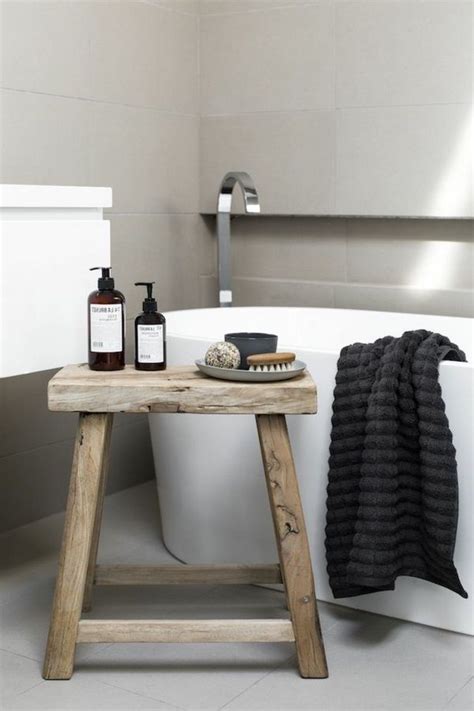 Another great advantage of the high oil content is its great resistance insect attacks, rotting, and fungi. Bathroom stool beautiful look | Vintage bathroom decor ...