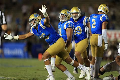 Boston bruins, american professional ice hockey team based in boston that plays in the eastern conference of the national hockey league. UCLA Football: Elijah Wade is the second commit of the day ...