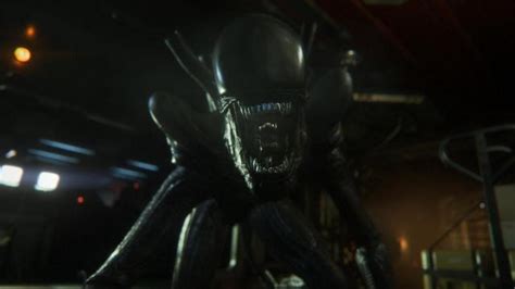 Alien Isolation Video Shows That Flares And Dead People Will Get You Killed