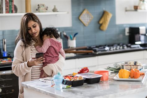 Tips To Help Parents Who Are Tired Of Cooking Every Meal Popsugar Uk