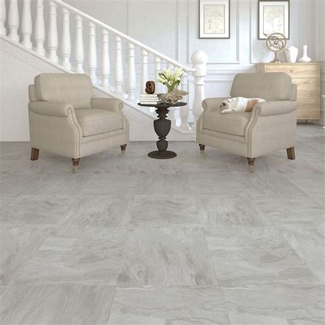 Wall colour for red toned flooring. Colours Leggiero Light grey Slate effect Laminate flooring ...