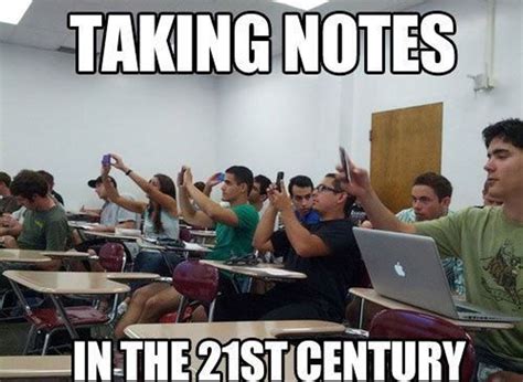 10 Memes That You Should Read During Class