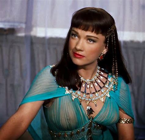 Anne Baxter As Nefertiti In The Ten Commandments Beautiful Women Pictures Beautiful