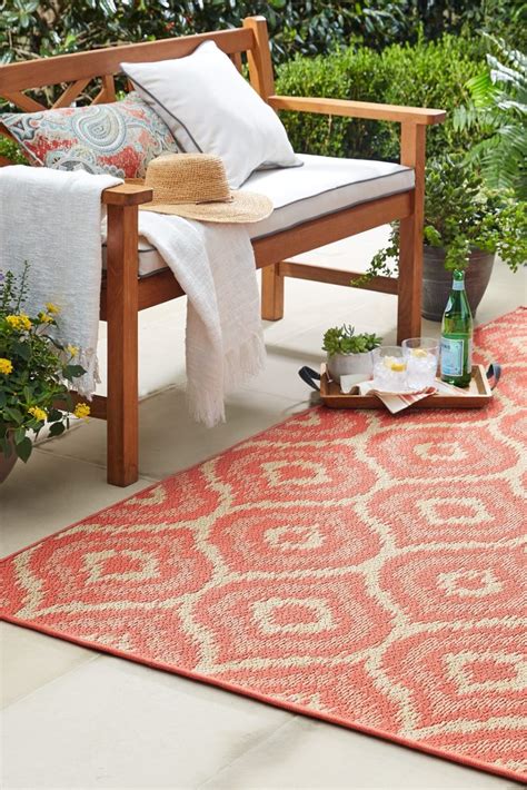 Large outdoor rugs for decks. Best Outdoor Rug for Your Porch - Overstock.com