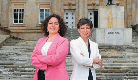 Claudia lópez, alcaldesa de bogotá, se graduó de finanzas, gobierno y relaciones internacionales en la universidad externado, hizo una maestría en administración pública y política urbana en la. Claudia López, Angélica Lozano y los Verdes: Duque ...