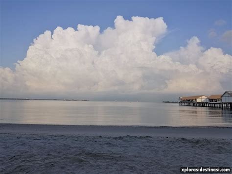 Suhu dan kelembapan udara, tekanan, kelajuan dan arah angin, pemendakan, matahari terbit, matahari terbenam, naik bulan, set bulan. Aktiviti mandi laut dan melihat penyu di Pantai Tanjung ...