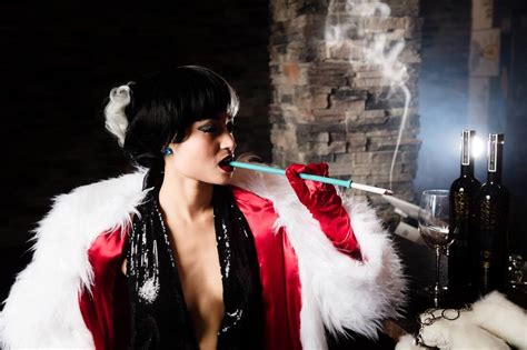 Эмма стоун, эмма томпсон, джоэль фрай и др. Cruella