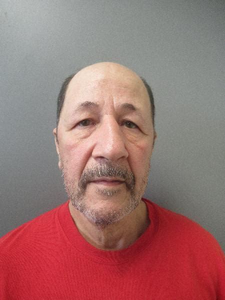 Jorge W Huertas Sex Offender In Hartford Ct 06106 Ct1085835