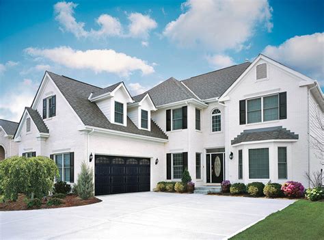 Trying to choose a new garage door for your home? galleryblackwi02 | Marvin's Garage Doors