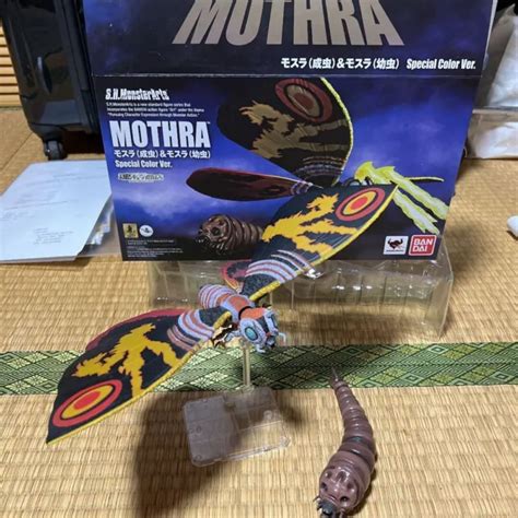 Sh Monsterarts Mothra Adult And Larva Special Color Figure Godzilla