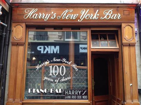 Harry S New York Bar New York Bar Harrys Business Card Mock Up