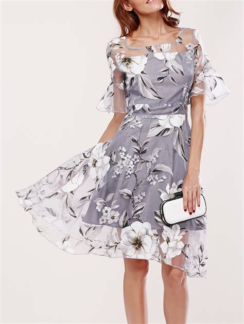 41 Off 2021 Spliced Flare Sleeve Floral Print Dress In Gray Dresslily