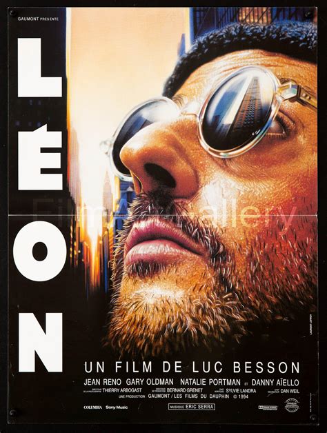 Leon The Professional Movie Poster French Mini 16x23 Original