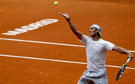 Rafael Nadal On Serve Rafael Nadal Masters Madrid Tennis Serve