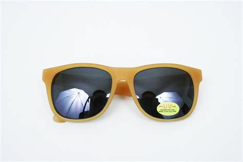 vintage sunglasses wayfarer frames vintage shades by daileedose