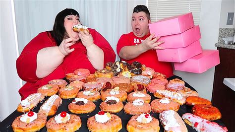 10 000 Calorie Donut Challenge With Hungry Fat Chick • Mukbang Youtube