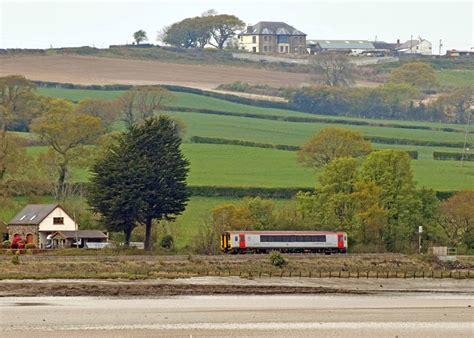 Reopen Aberystwyth To Carmarthen Rail Line To Help Tackle Climate