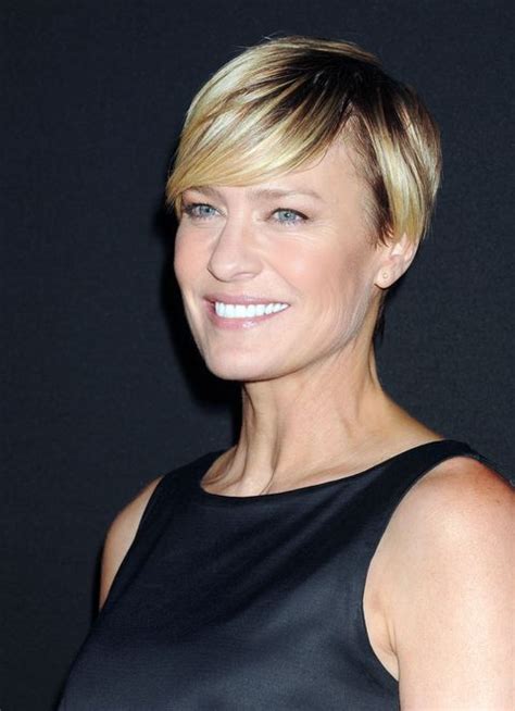 Best Celebrity Haircuts Of All Time Celebrity Hairstyles