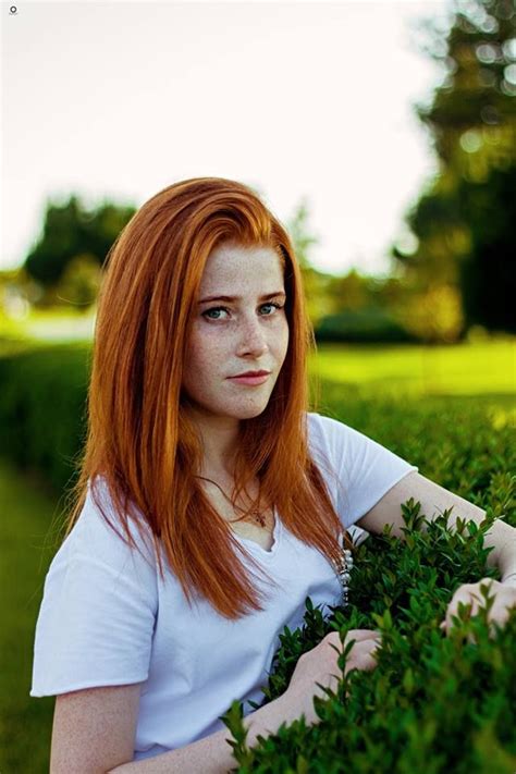 მირა georgian redhead lady woman red hair gorgeous beauty freckles grass landscape