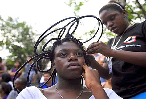Cara merawat rambut afro dengan relaksasi. Pertandingan Gaya Rambut ' AFRO' | Bajet Hot