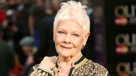 Dame Judi Dench Gets First Ever Tattoo At Age 81 15 Minute News