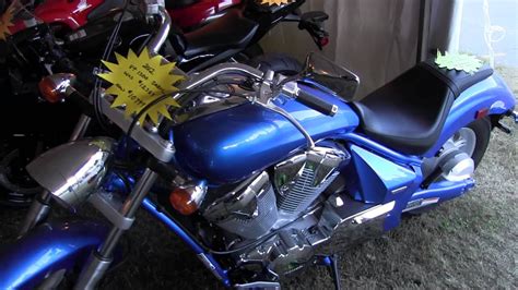 Just don't be surprised it's not afraid to meet your gaze. 2012 VT1300 Honda Sabre VT-1300 Motorcycle - YouTube