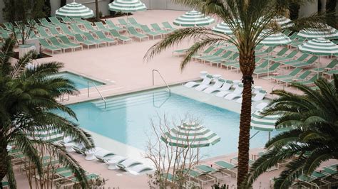 Las Vegas Pool Season Is Open For Business Condé Nast Traveler