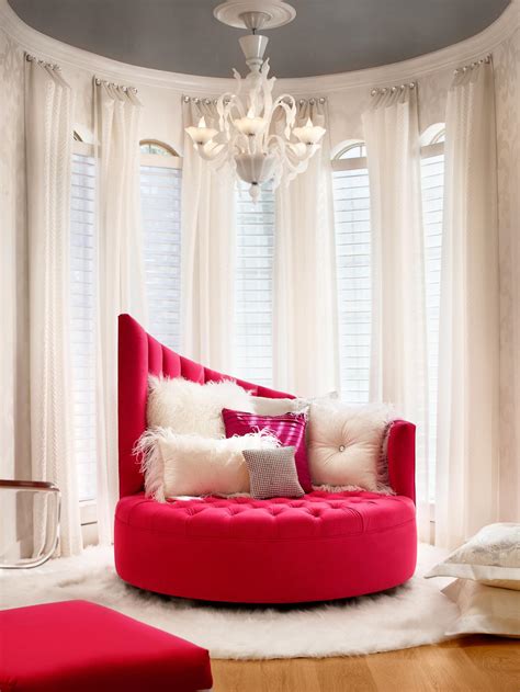Redefine the way you think about relaxation with the hanging trampoline bed. Comfortable Chairs for Bedroom Sitting Area - HomesFeed