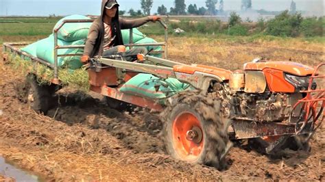 Team Tractor Kubota Transport Rice By Skill Farmer L Kubota Zt 140