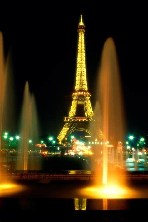 640x960 Paris Eiffel Tower City Iphone 4 Iphone 4s Wallpaper Hd