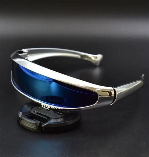 Futuristic Sunglasses Silver The Custom Movement Futuristic