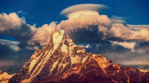 Himalayas mountain - Amazing landscape from Nepal Wallpaper Download 3840x2160