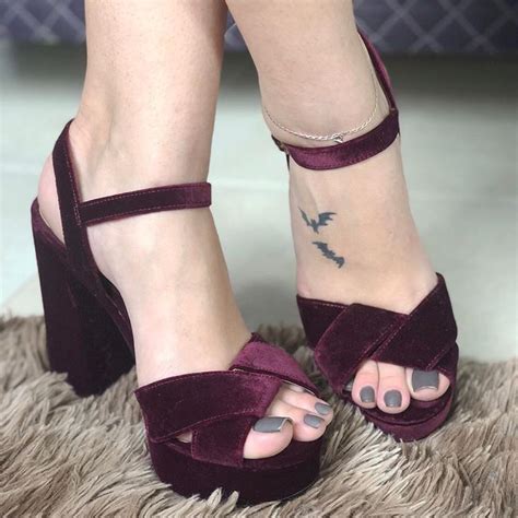 luna 🍒 luna feet instagram photos and videos perfect heels gorgeous heels beautiful toes