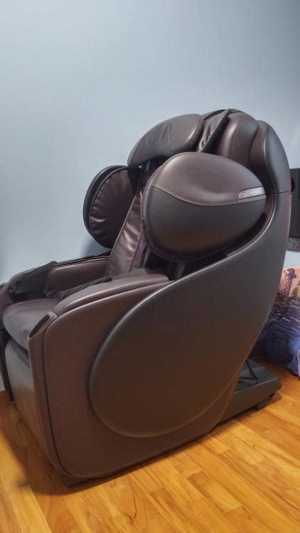 Wts Osim U Divine S Massage Chair Buyselltrade Preloved Items