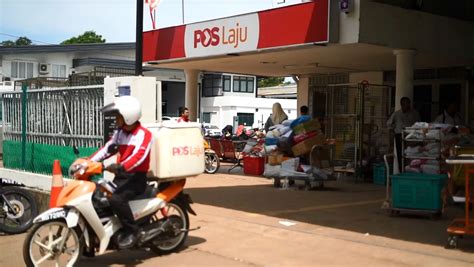 For today's post i'll be sharing all about pos laju tracking, how you can track your parcels and once you enter your tracking number into pos laju's tracker, you can see it's status. Courier company Pos Laju apologises after viral video of ...